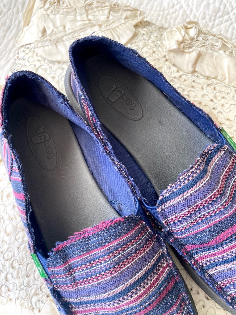 Sanuk Purple Multicolored Striped Donna Caroline Slip On Canvas Shoes Women Sz 7 - Picture 3 of 15